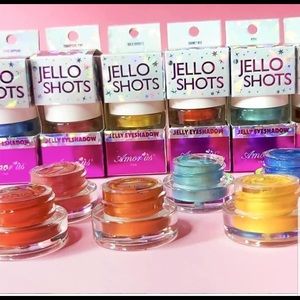 jelly shots amor us eyeshadow